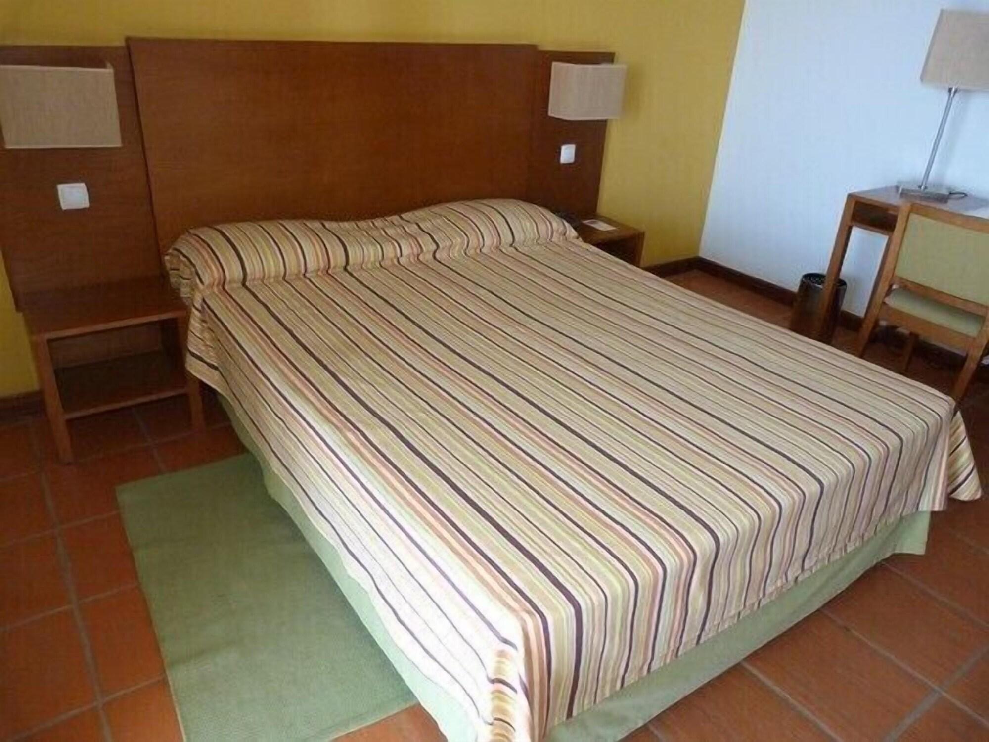 Bamboo Xaguate Hotel Сао Филипе Екстериор снимка