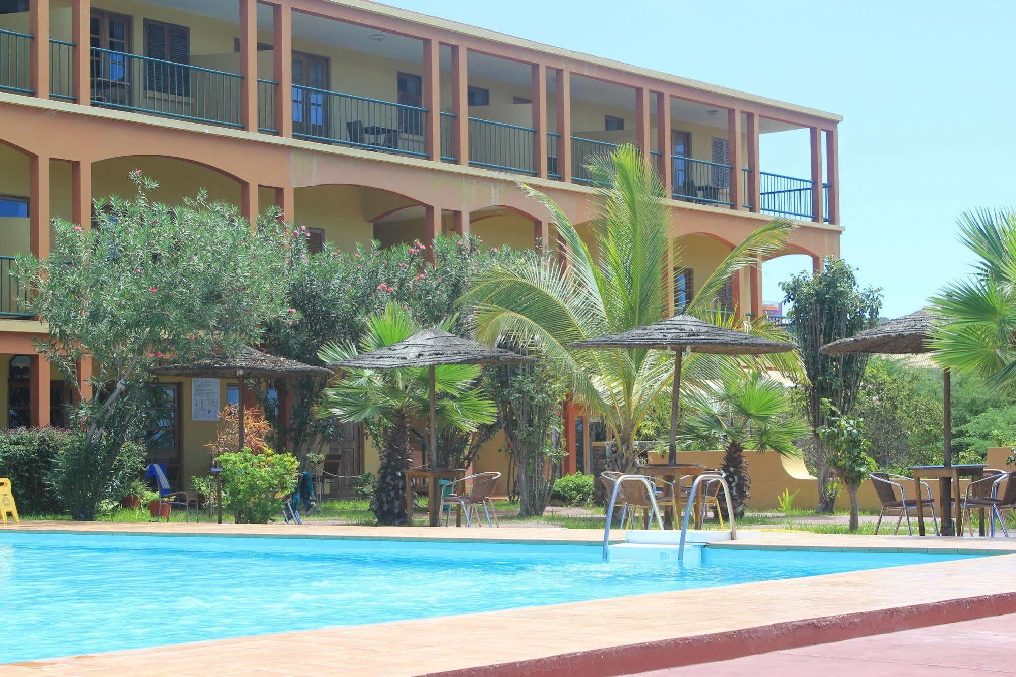 Bamboo Xaguate Hotel Сао Филипе Екстериор снимка